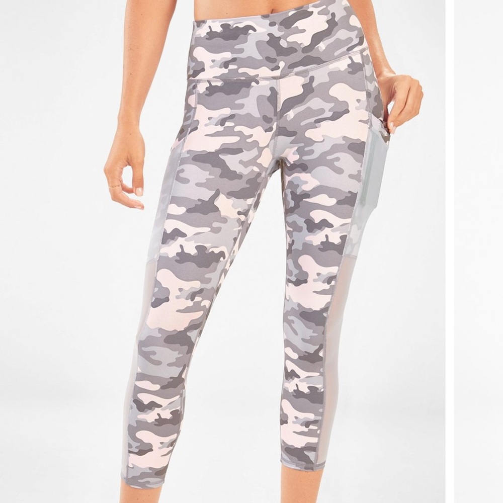 Fabletics Powerhold Mila Pocket Camouflage Capri Athletic Legging